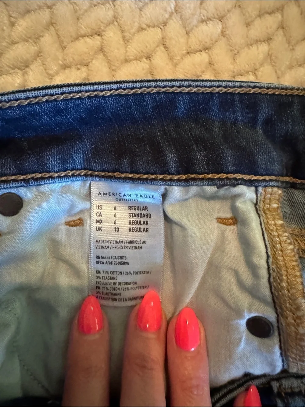 American‎ Eagle Outfitters Dark Blue Skinny Jeans Size 6